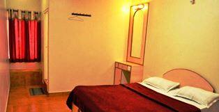 B N Tourist Home, Ooty 3